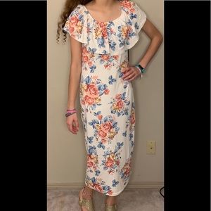 MAGAZINE floral dress. Size M